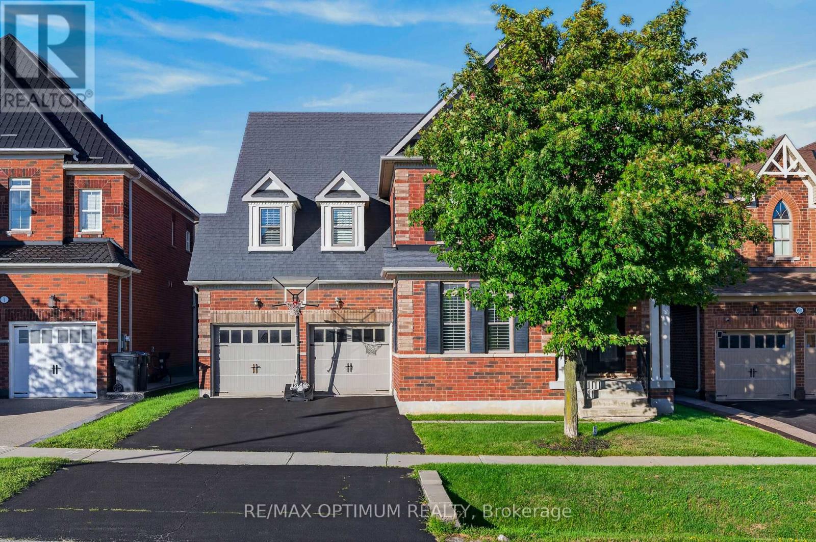 9165 Creditview Road Property Photo 1