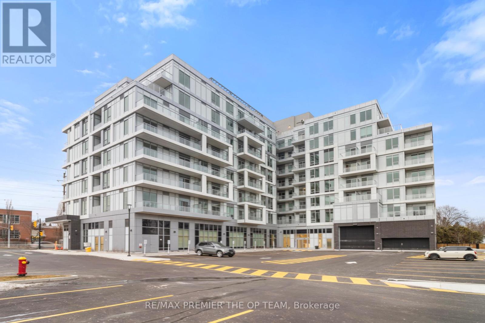 204 - 500 PLAINS ROAD E