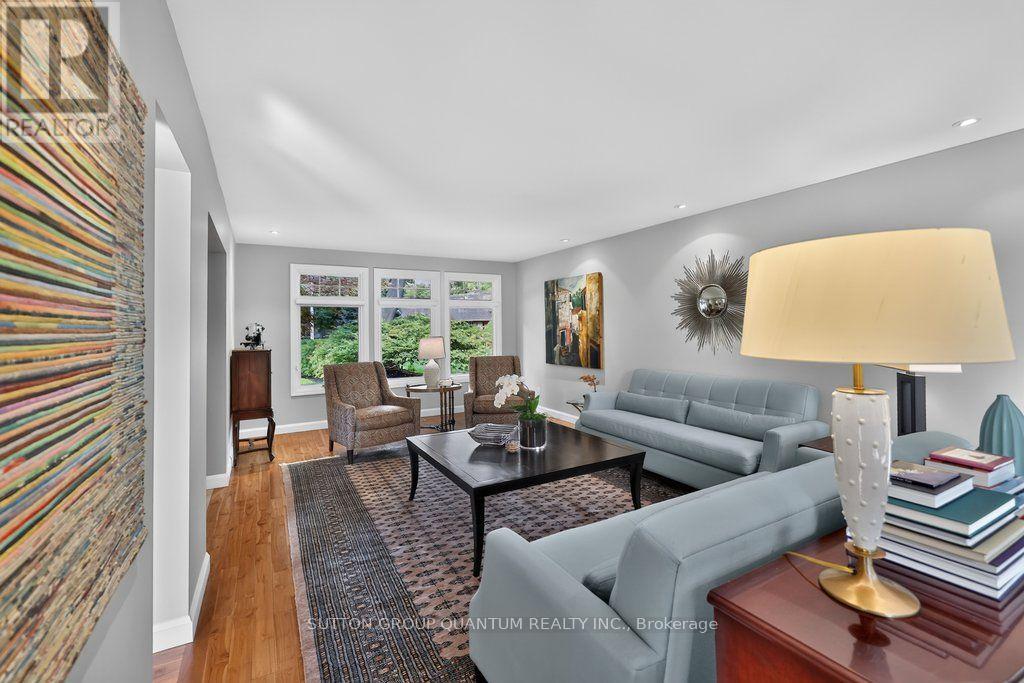 1526 Green Glade Property Photo 8