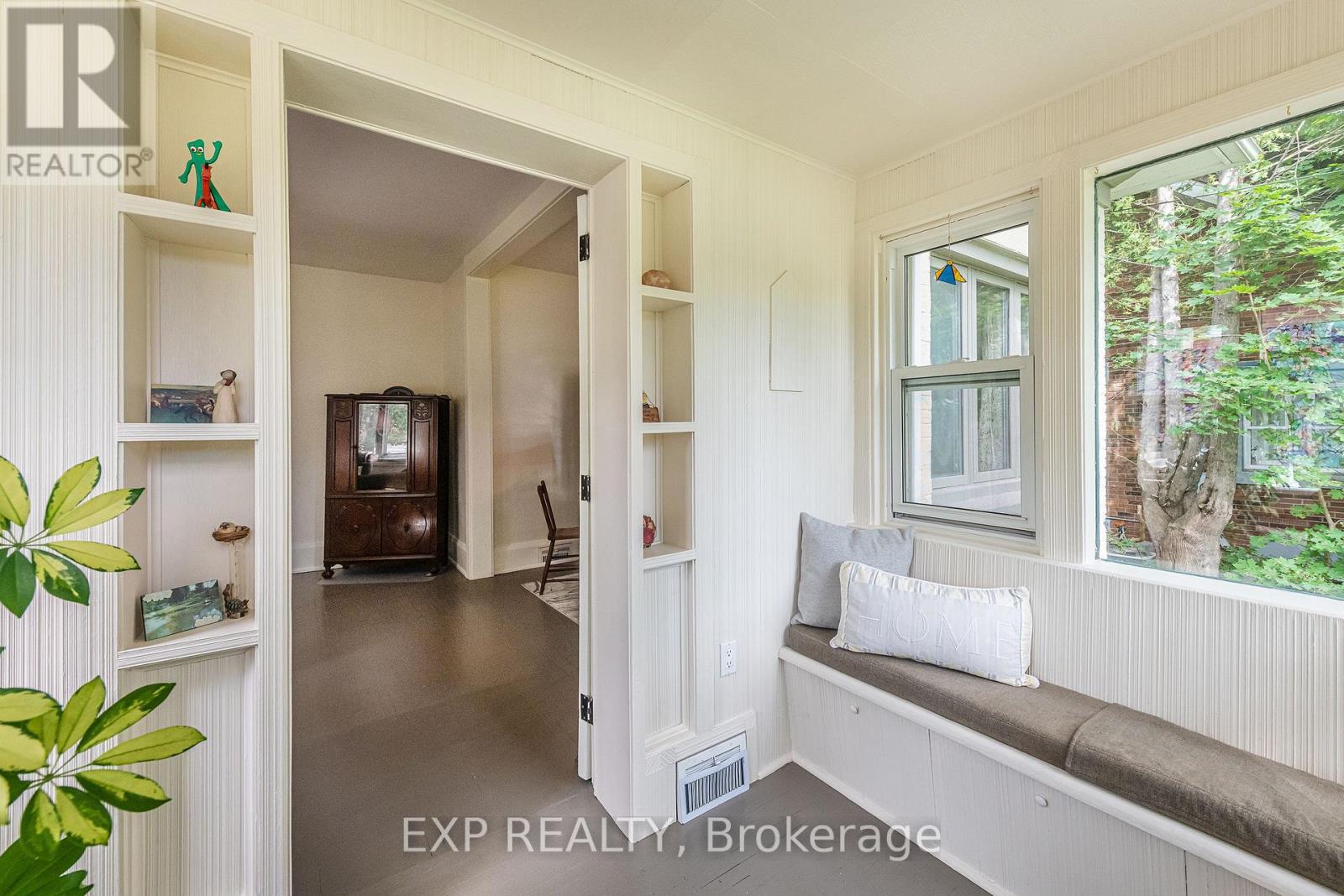 7 Third Avenue Property Photo 7
