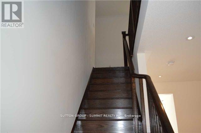36 Denali Crescent Property Photo 11