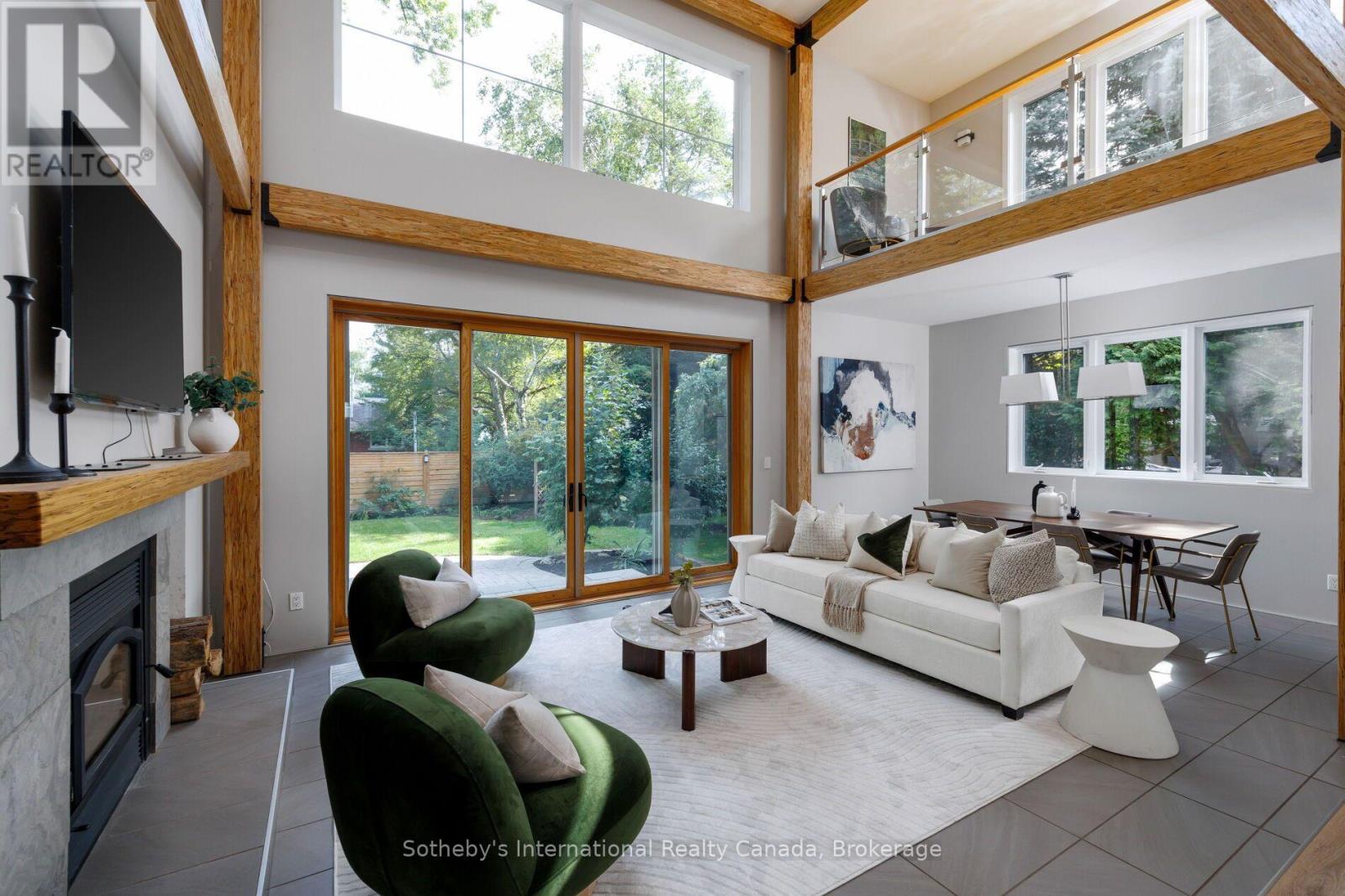 1318 Ario Road Property Photo 10