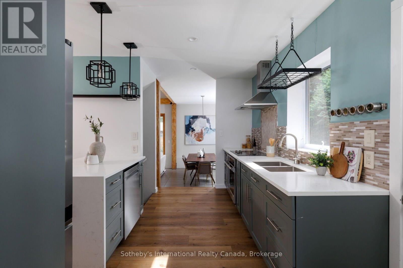 1318 Ario Road Property Photo 15