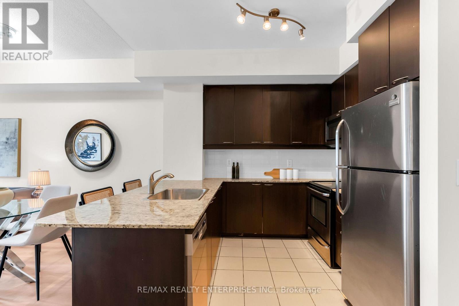 3309 - 385 Prince Of Wales Drive Property Photo 11