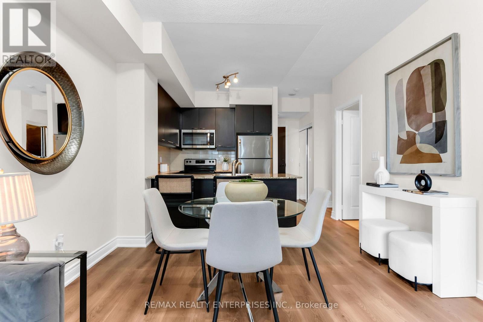3309 - 385 Prince Of Wales Drive Property Photo 18