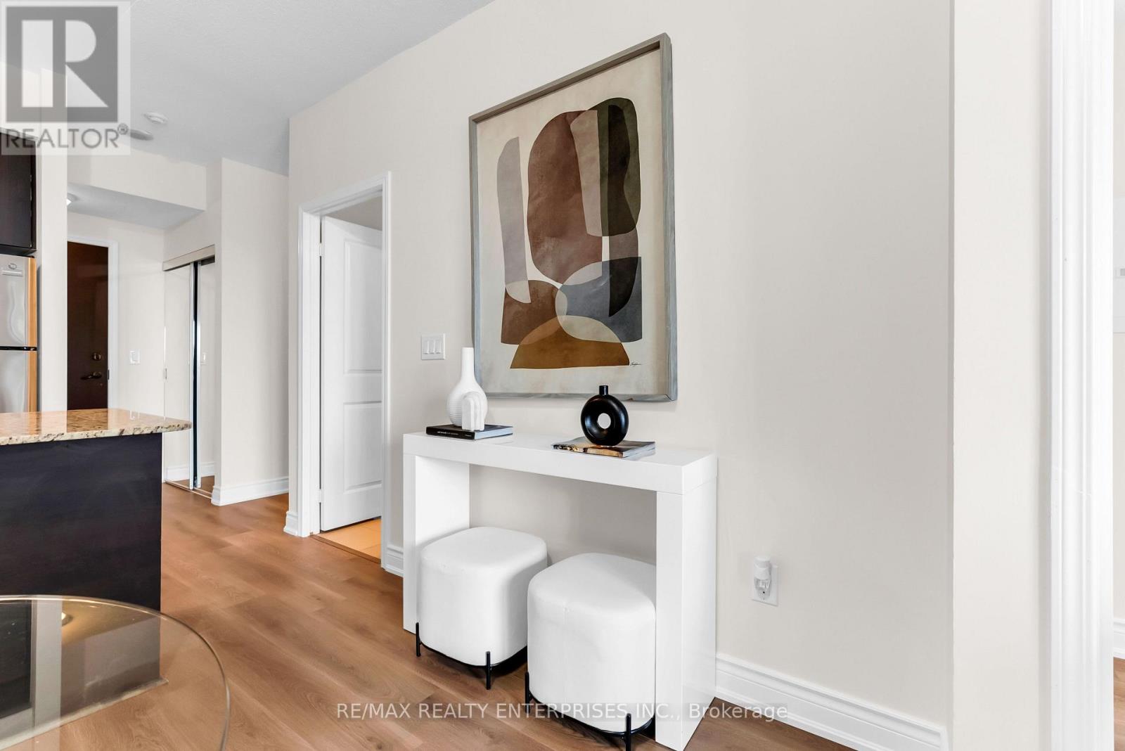 3309 - 385 Prince Of Wales Drive Property Photo 23