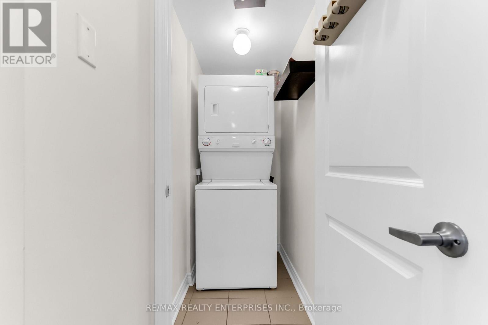 3309 - 385 Prince Of Wales Drive Property Photo 34