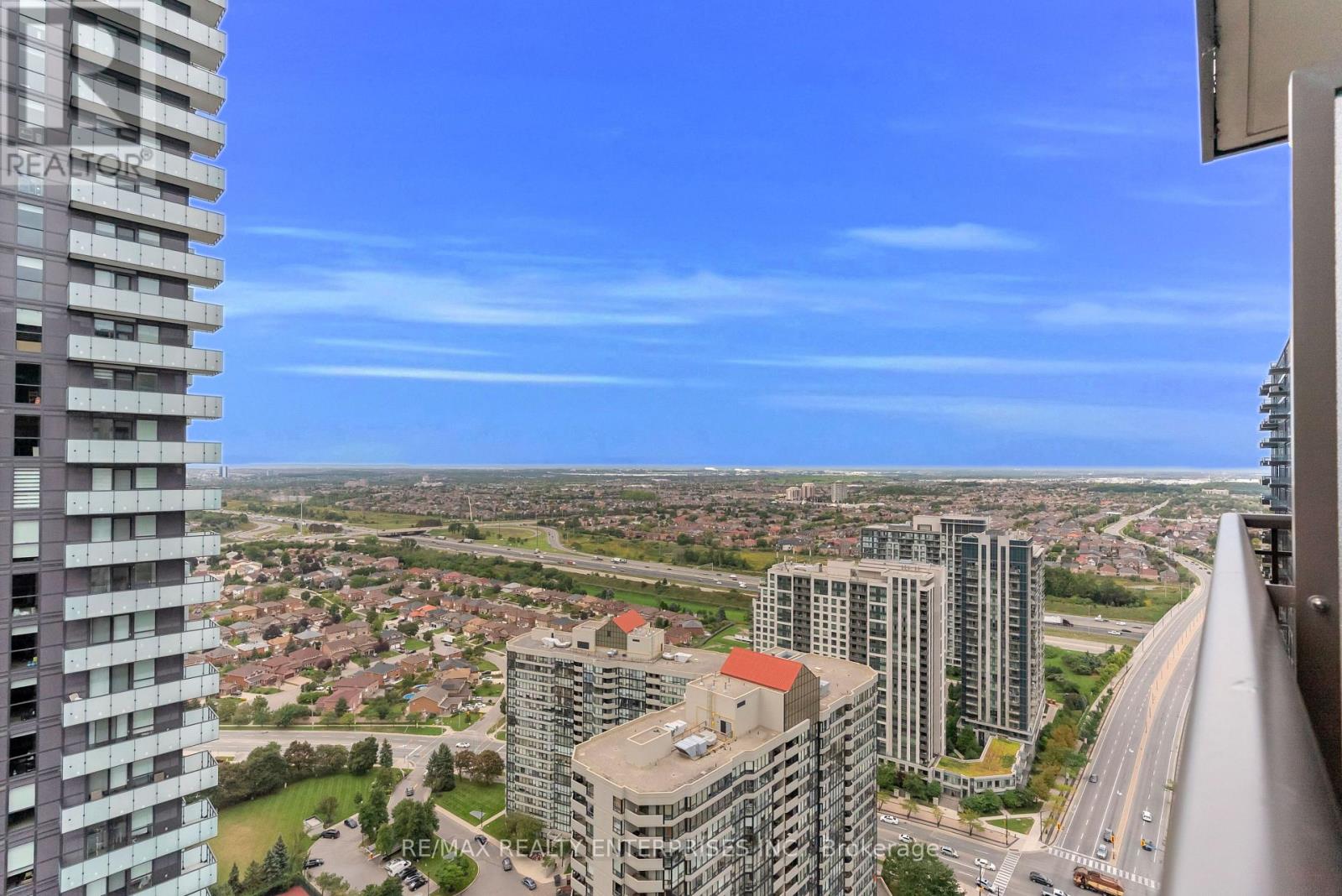 3309 - 385 Prince Of Wales Drive Property Photo 38