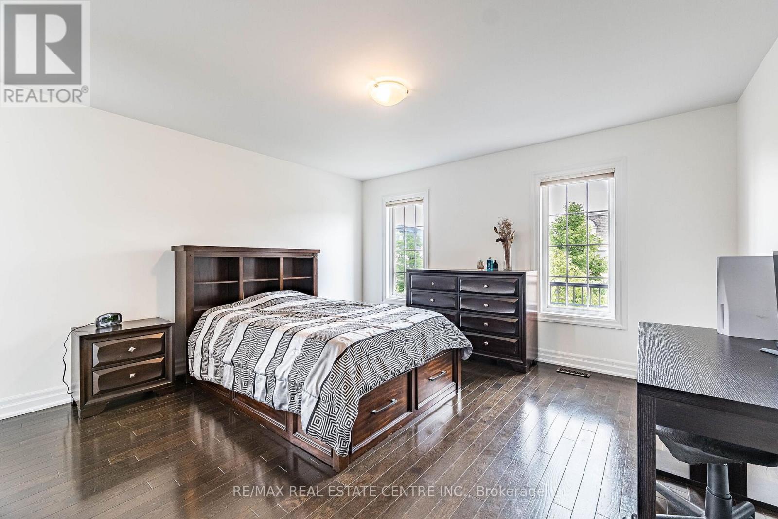 40 Cachet Court Property Photo 30