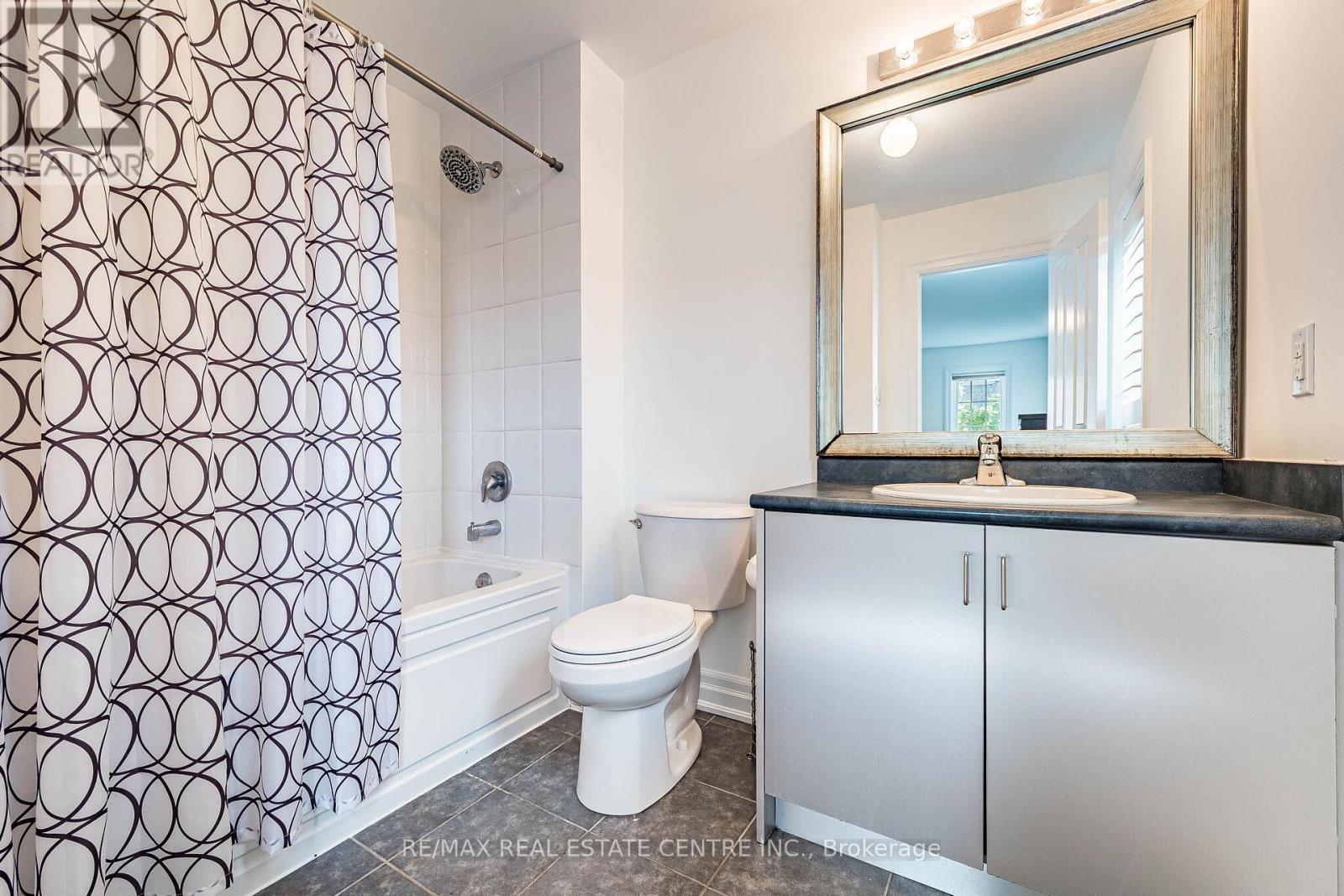 40 Cachet Court Property Photo 31