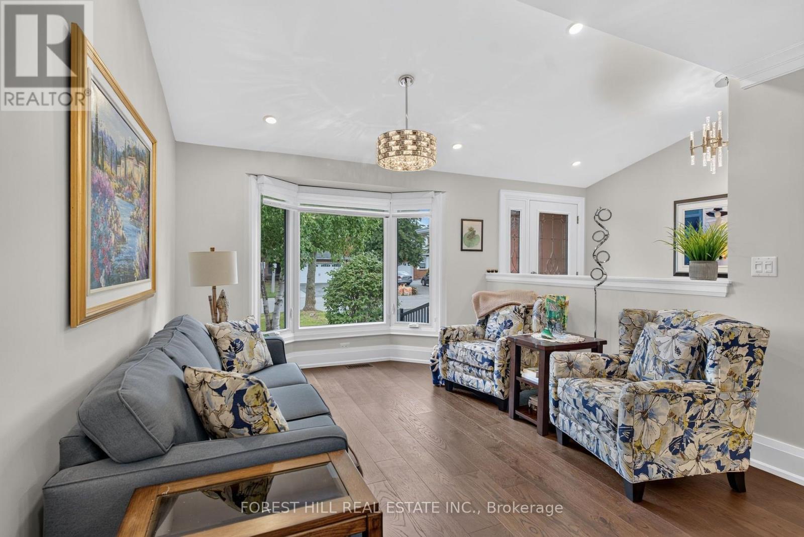 26 Pretty Place Property Photo 7