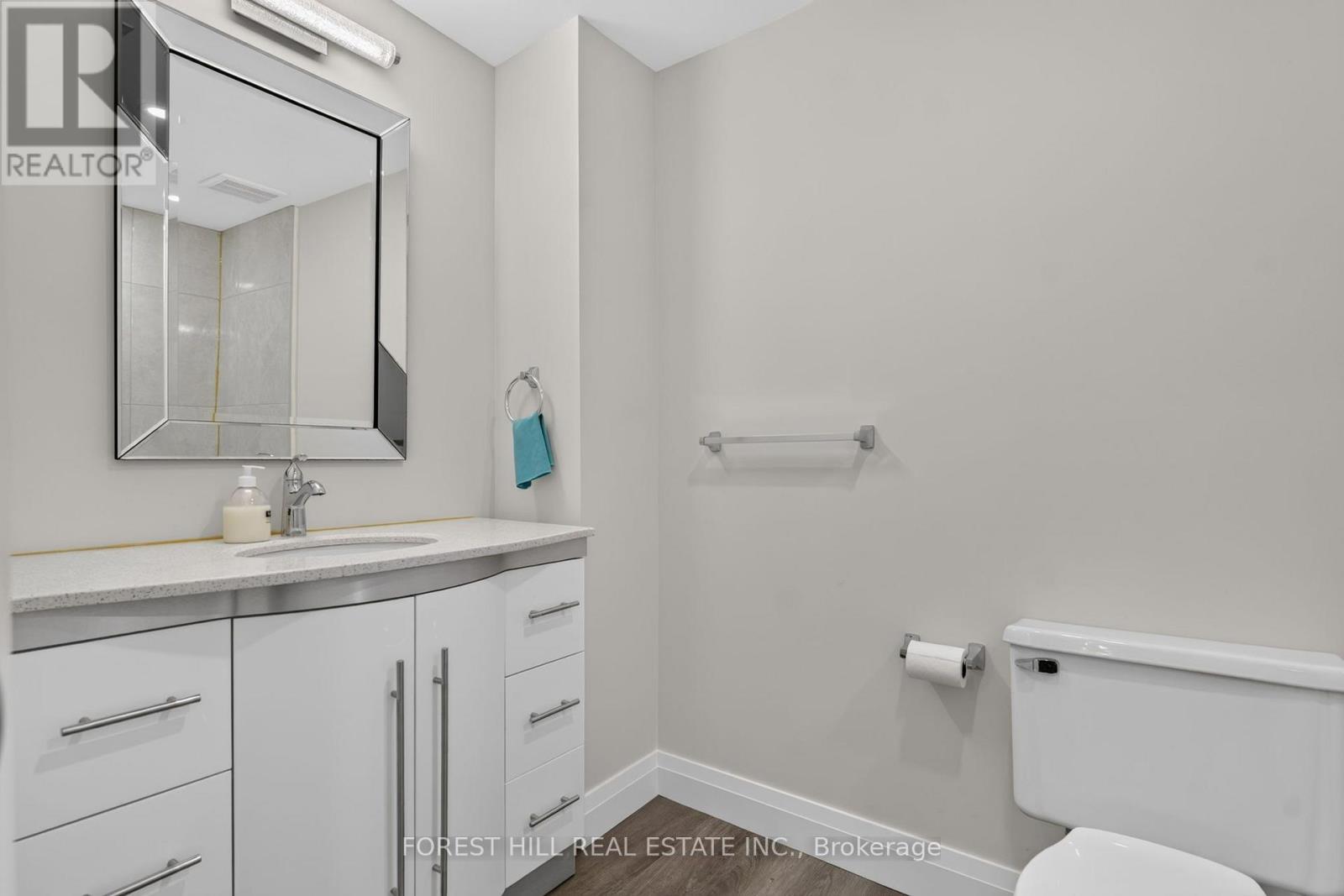 26 Pretty Place Property Photo 19