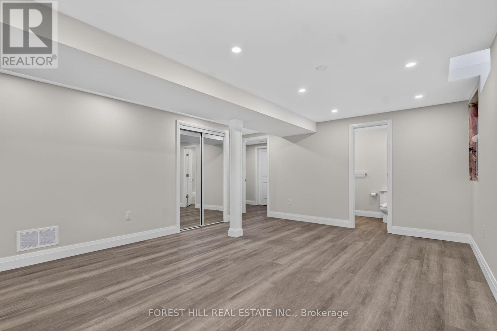 26 Pretty Place Property Photo 20