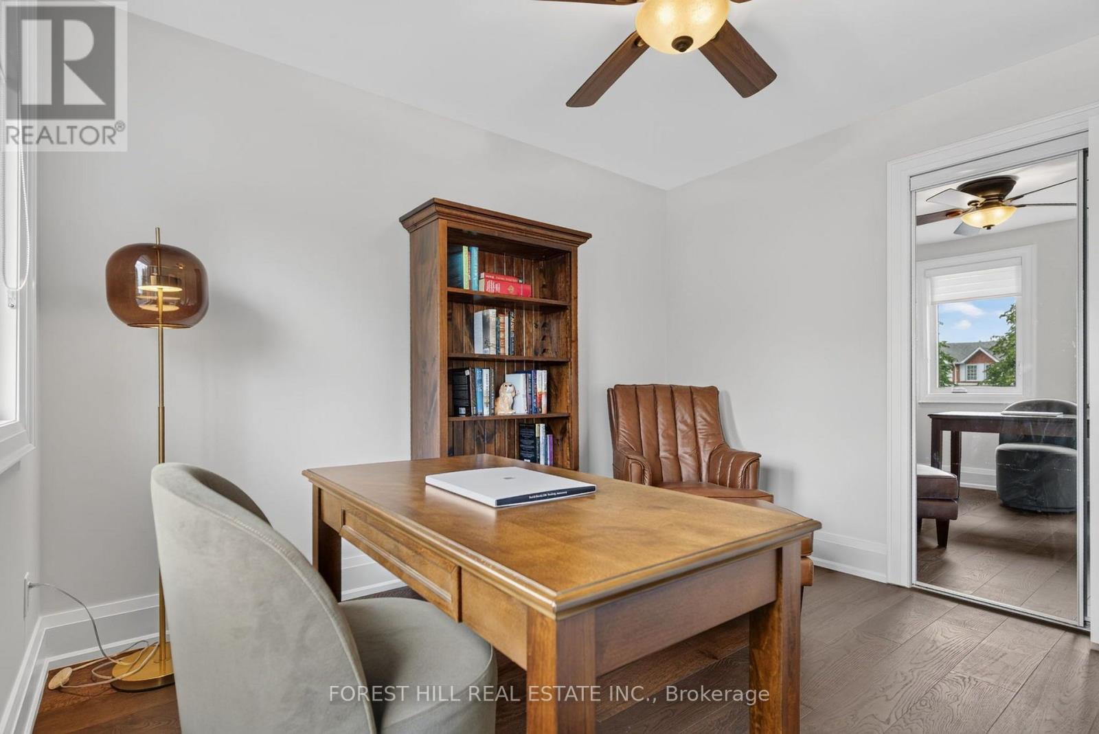 26 Pretty Place Property Photo 30