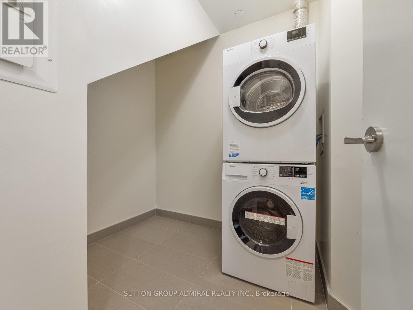 108 - 15 Maryport Avenue Property Photo 12