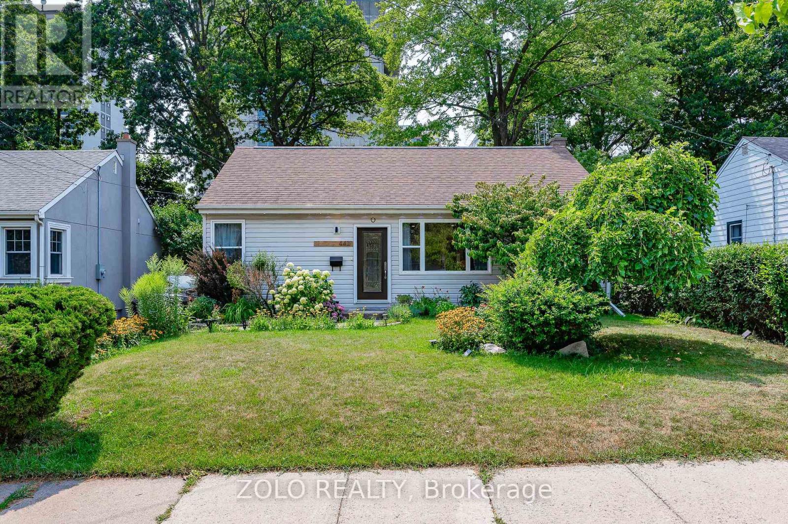 442 QUEEN MARY DRIVE Property Photo 1