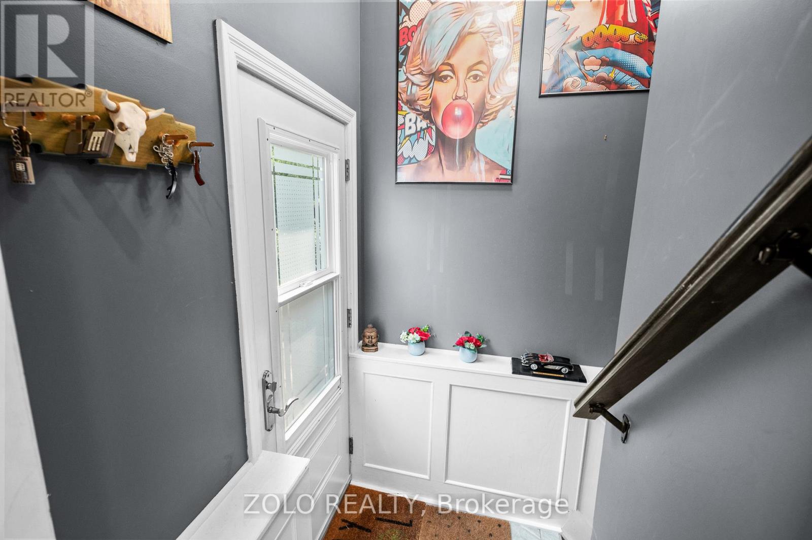 442 Queen Mary Drive Property Photo 14