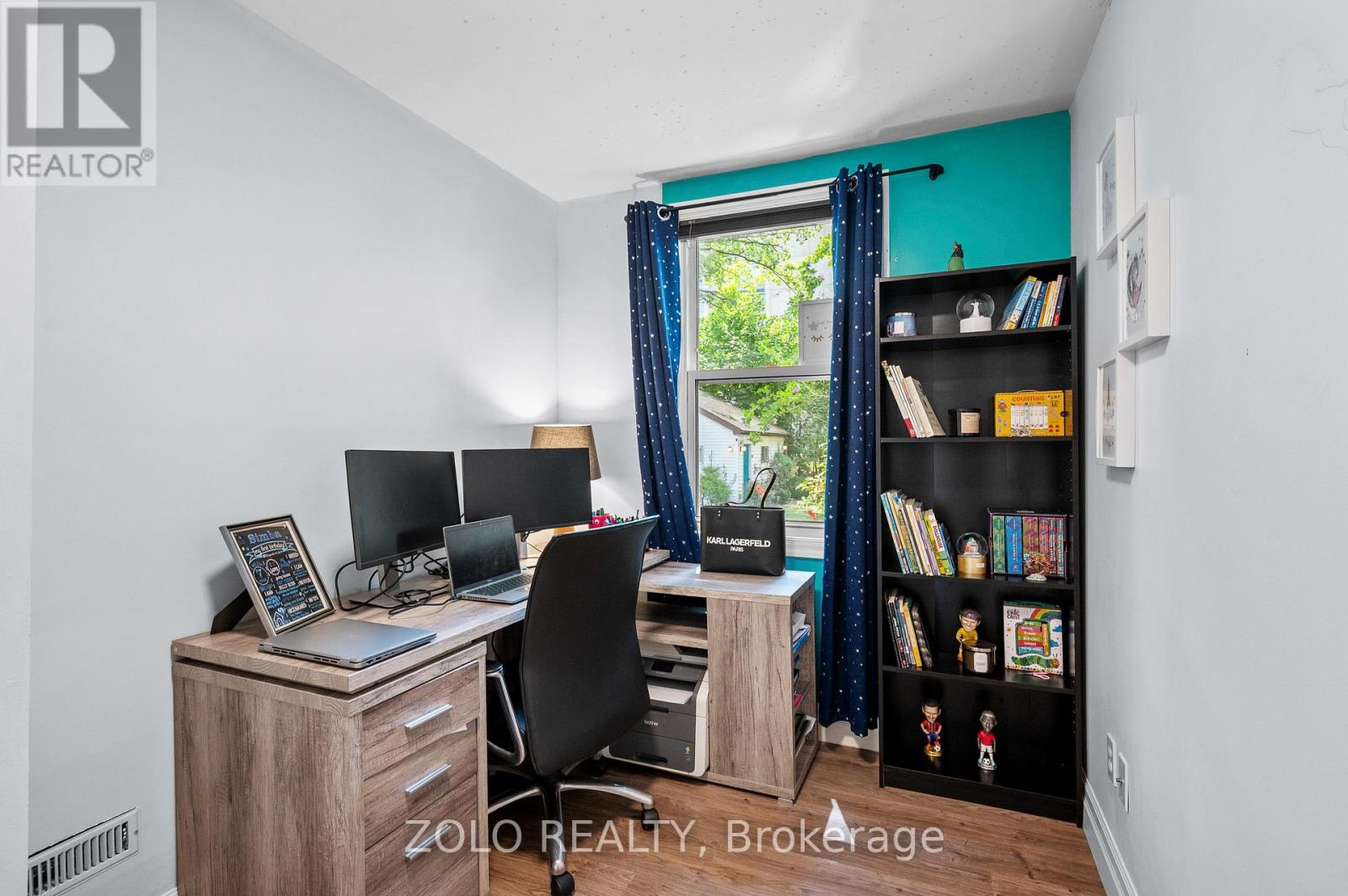 442 Queen Mary Drive Property Photo 17