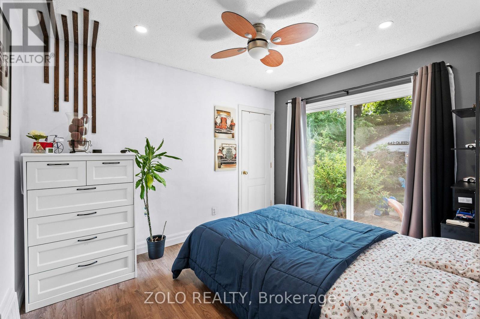 442 Queen Mary Drive Property Photo 18