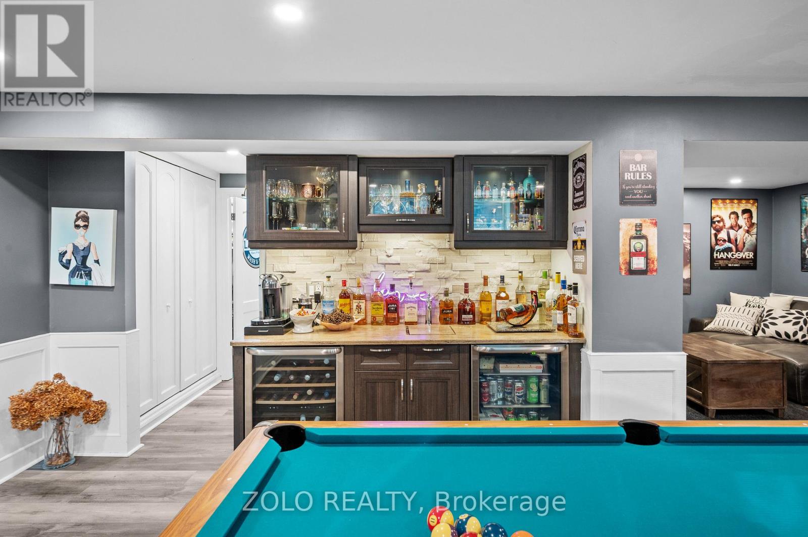 442 Queen Mary Drive Property Photo 23