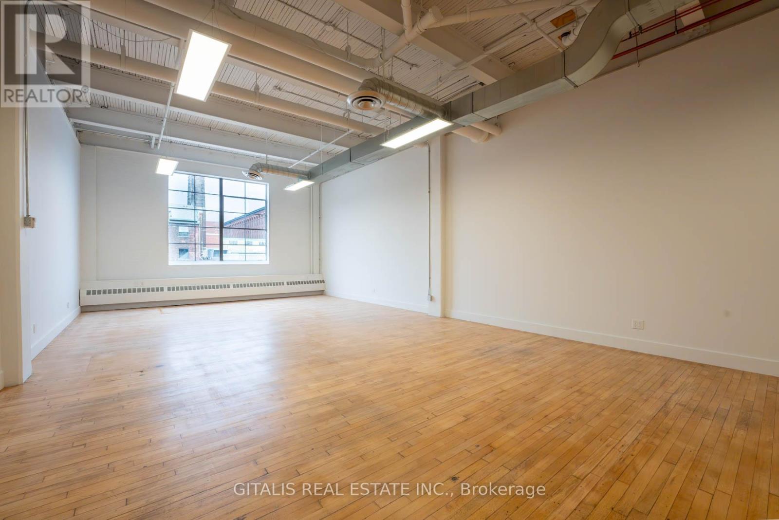 211c - 219 Dufferin Street Property Photo 2