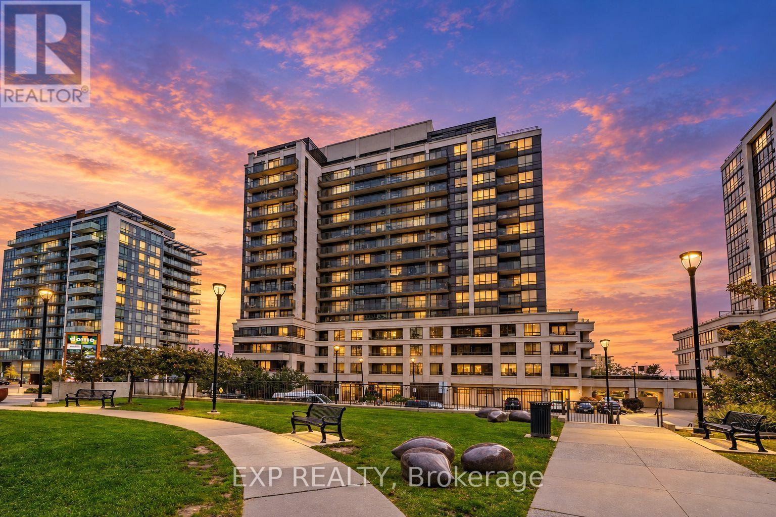 612 - 1 De Boers Drive Property Photo 4