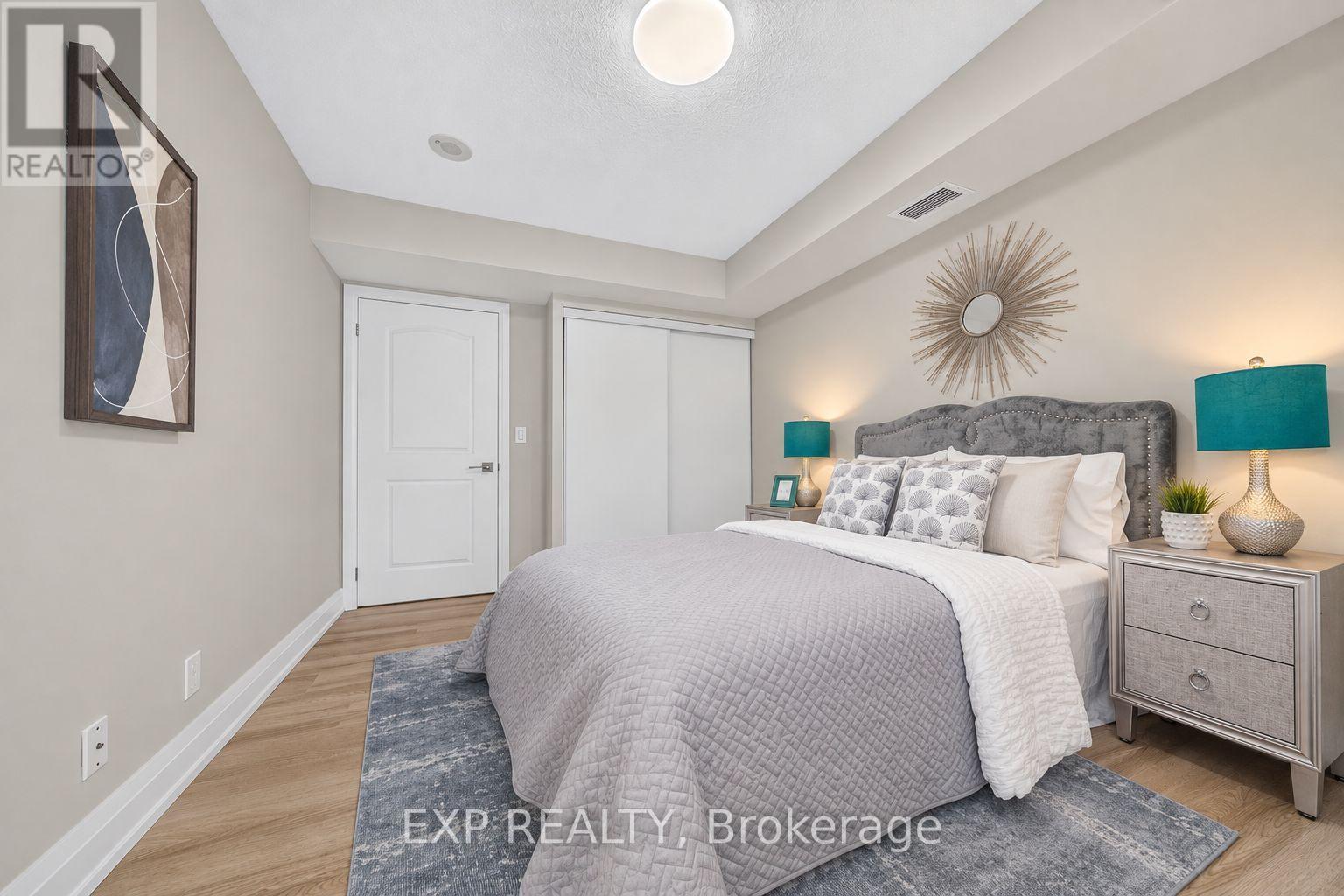 612 - 1 De Boers Drive Property Photo 21