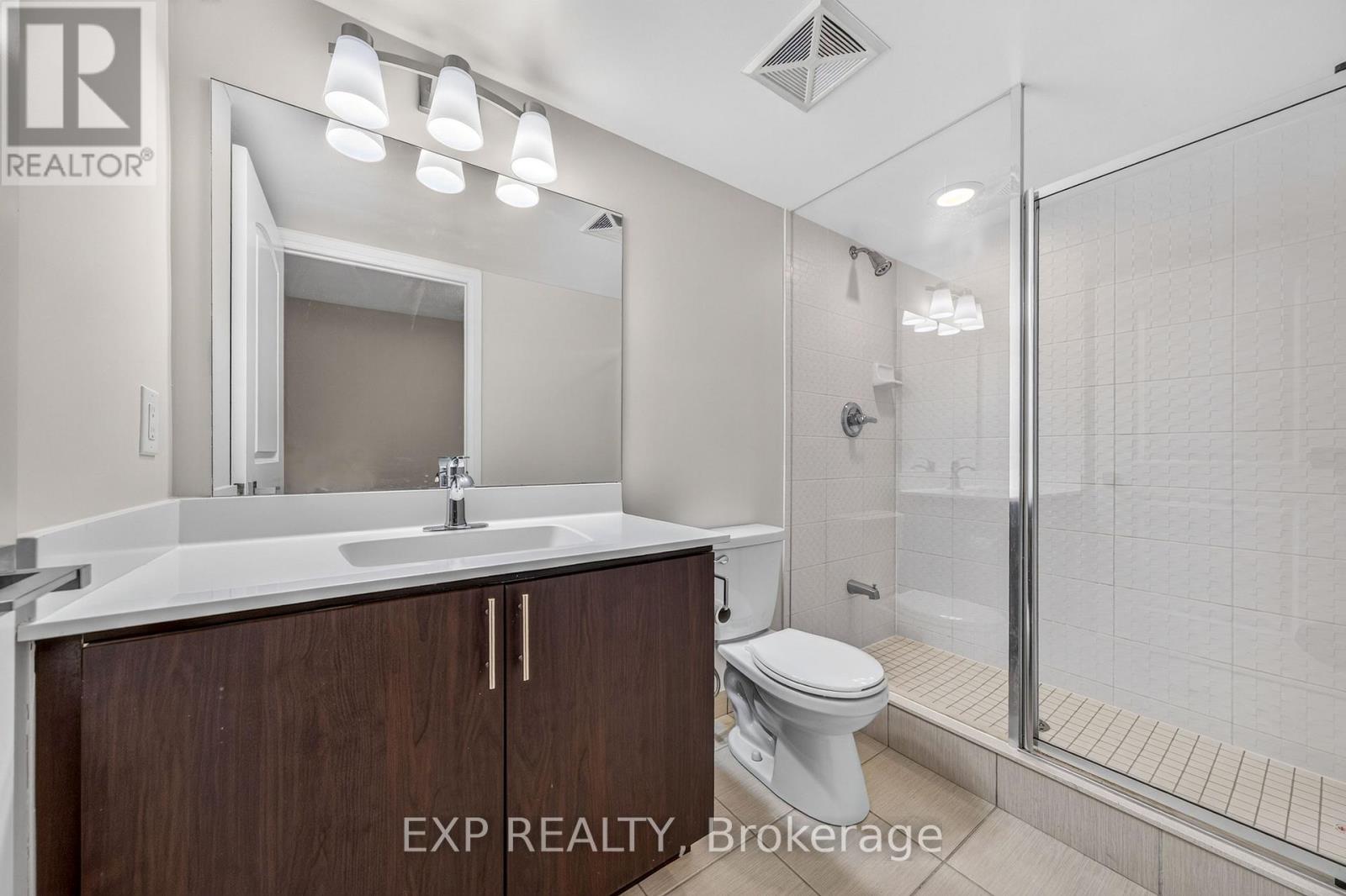 612 - 1 De Boers Drive Property Photo 23