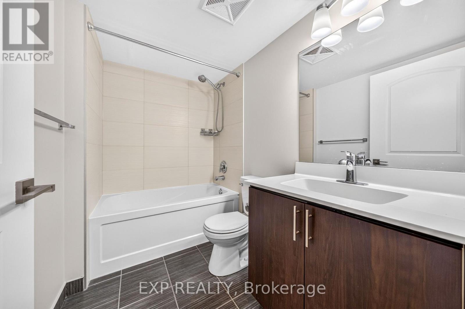 612 - 1 De Boers Drive Property Photo 25