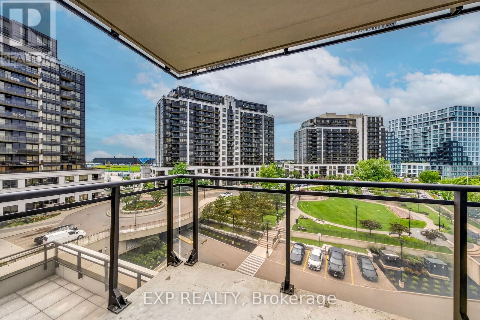 612 - 1 De Boers Drive Property Photo 27