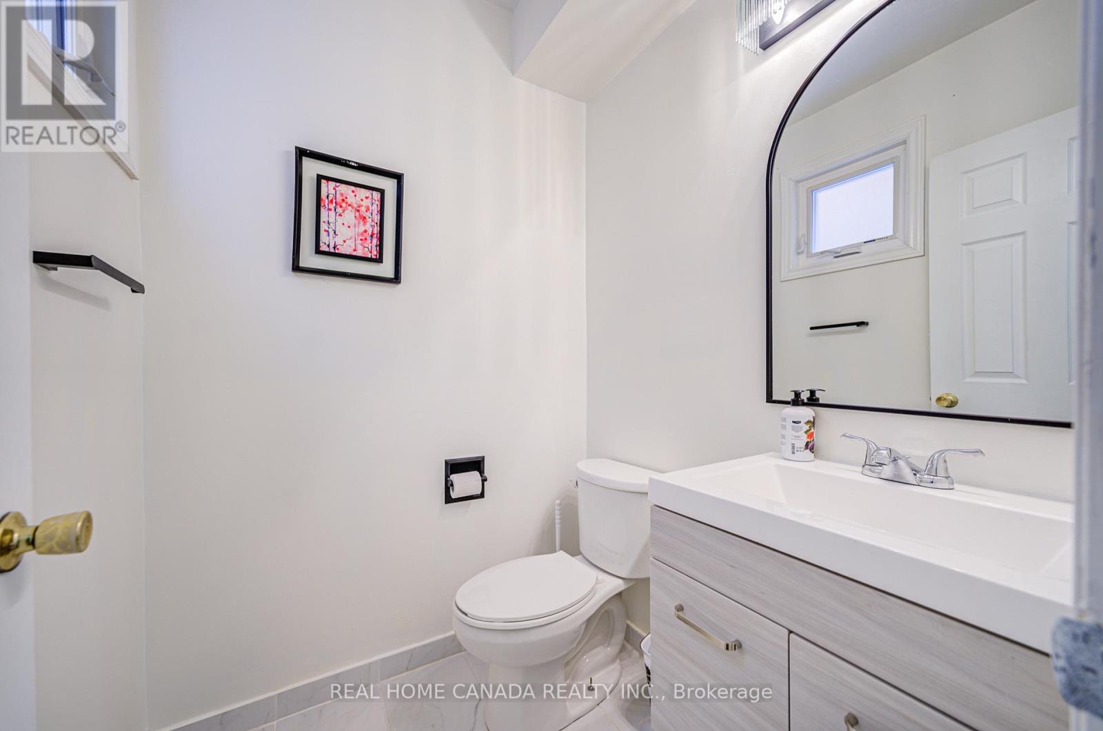 21 Hallen Road Property Photo 10