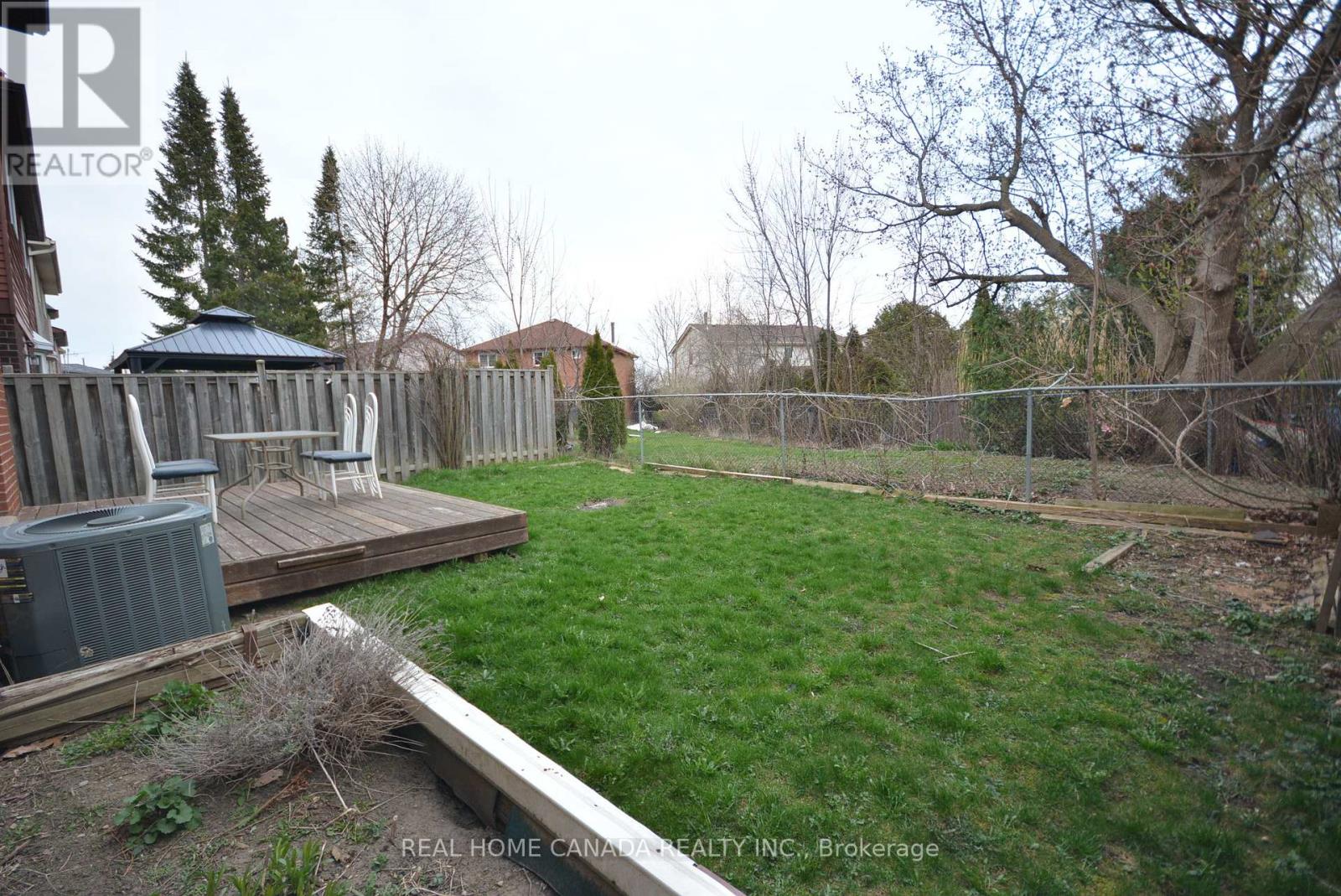 21 Hallen Road Property Photo 38