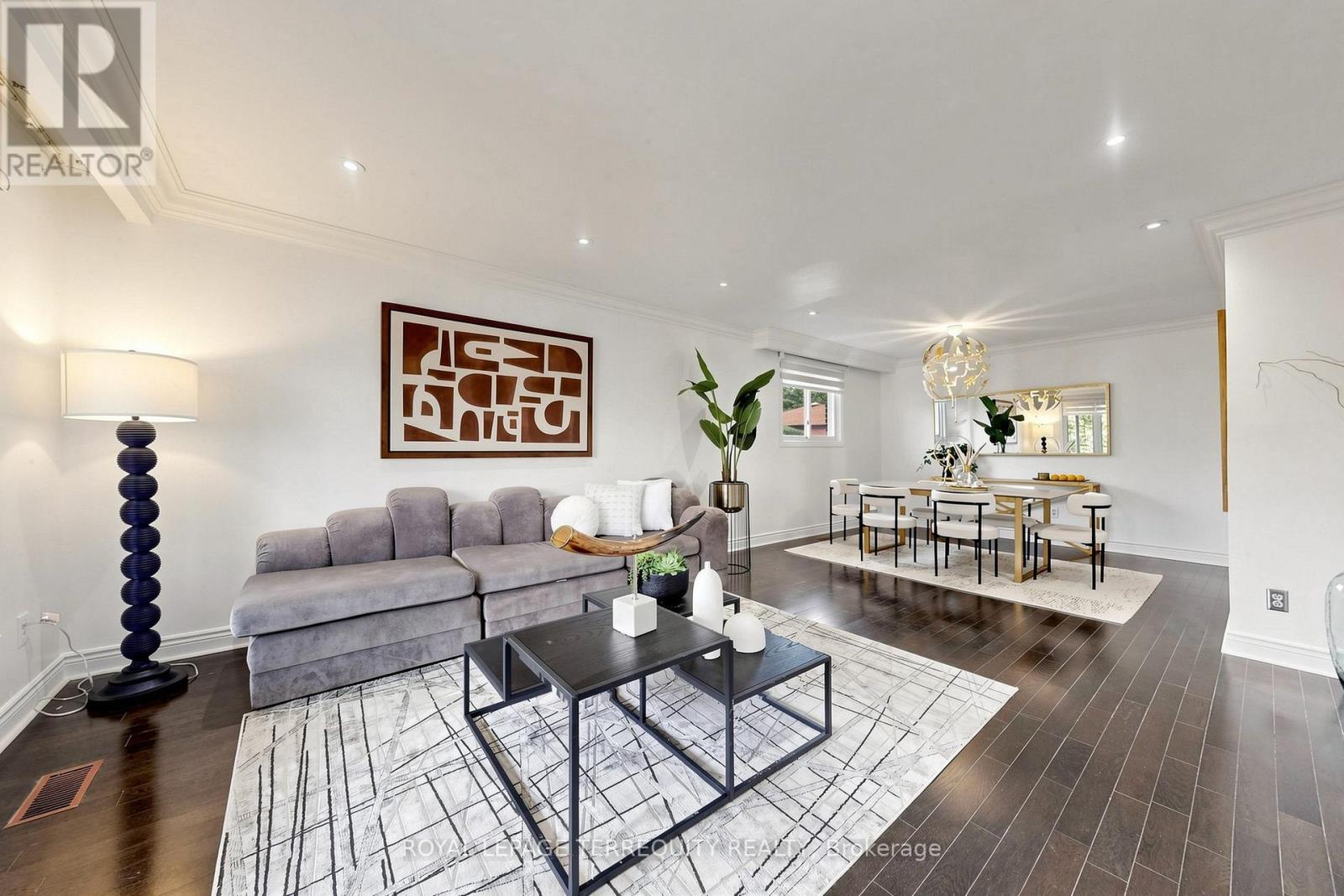 6 Fulwell Crescent Property Photo 1