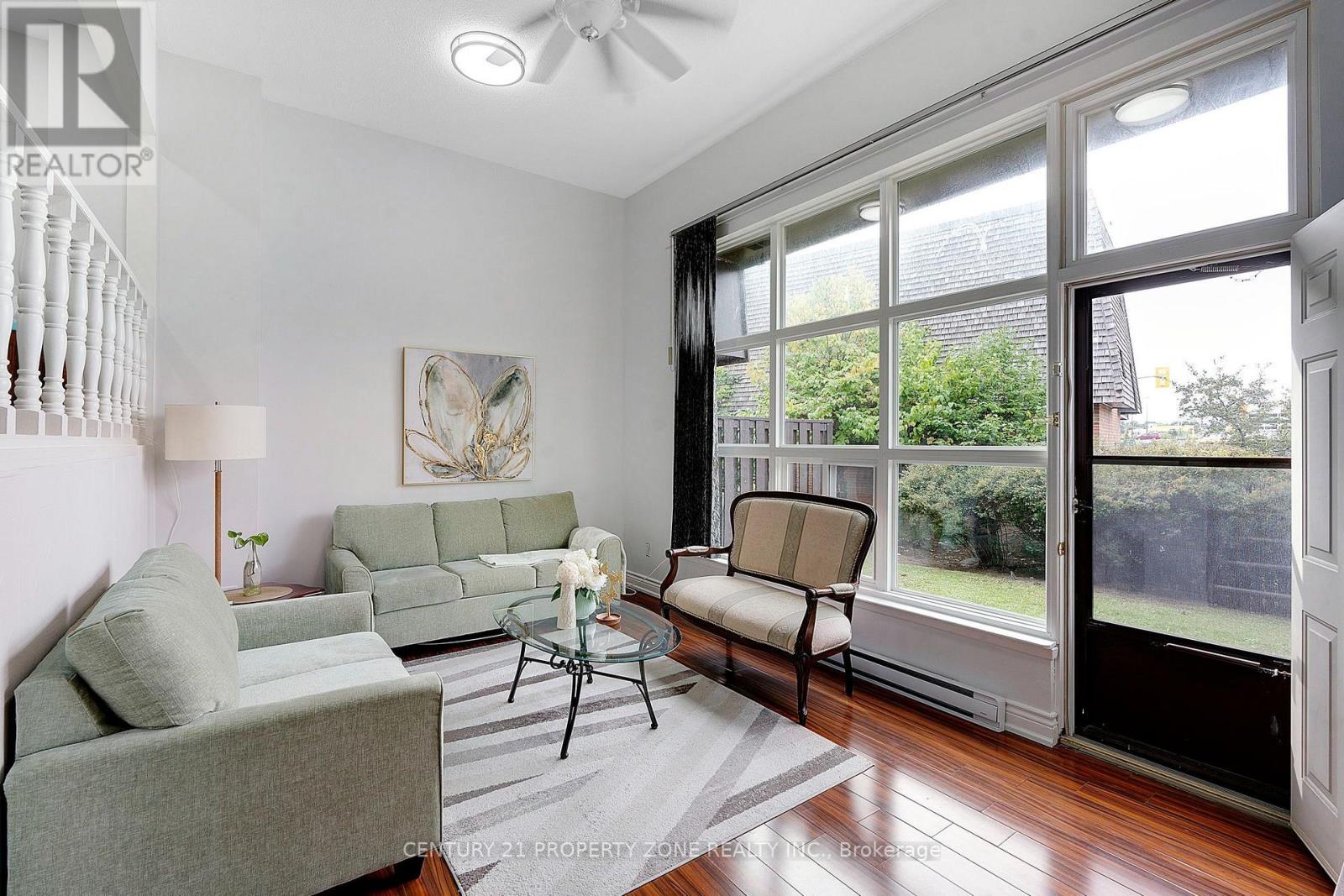 5 Briar Path Property Photo 3