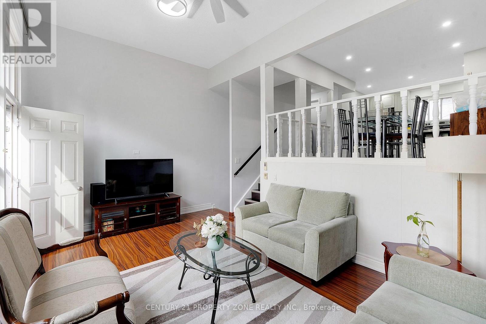 5 Briar Path Property Photo 5