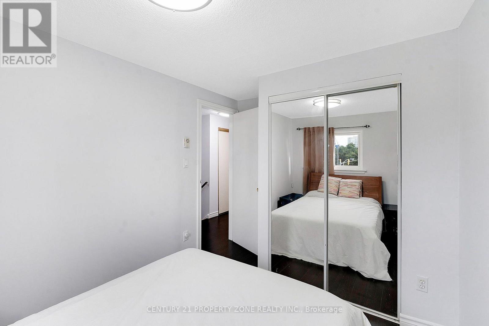 5 Briar Path Property Photo 11