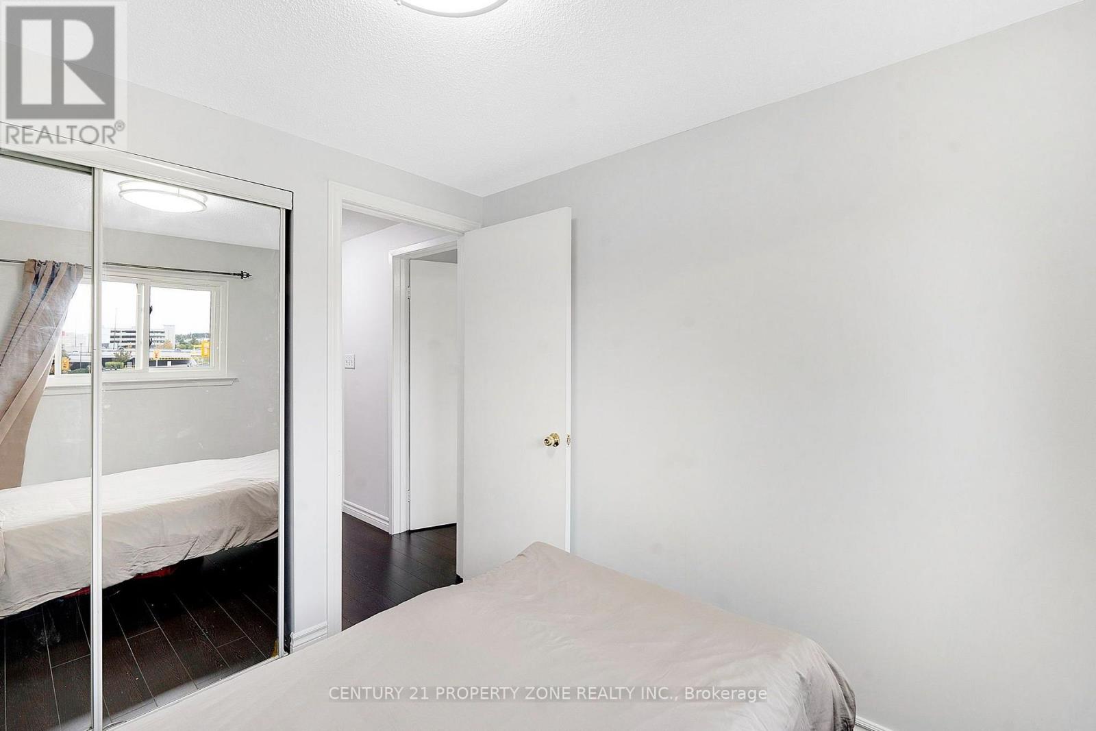 5 Briar Path Property Photo 15