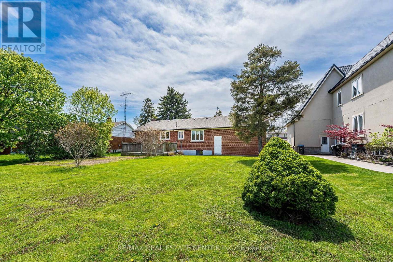 2591 Whaley Drive Property Photo 48