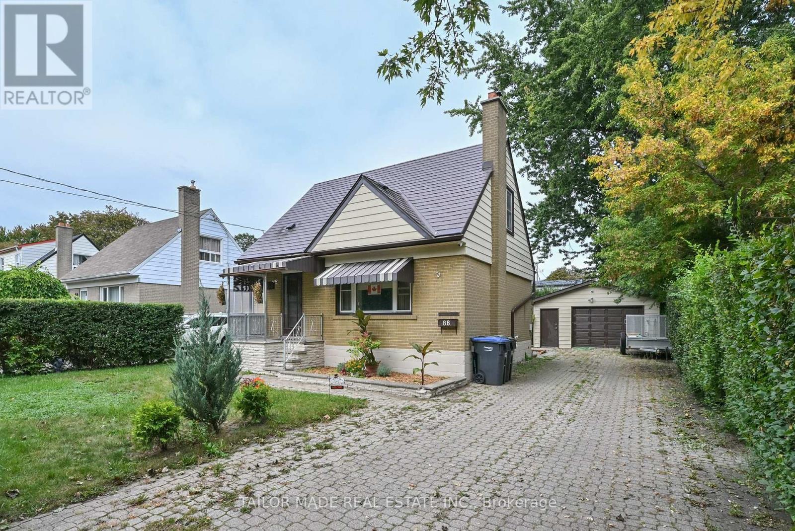 88 MCCAUL STREET Property Photo 1