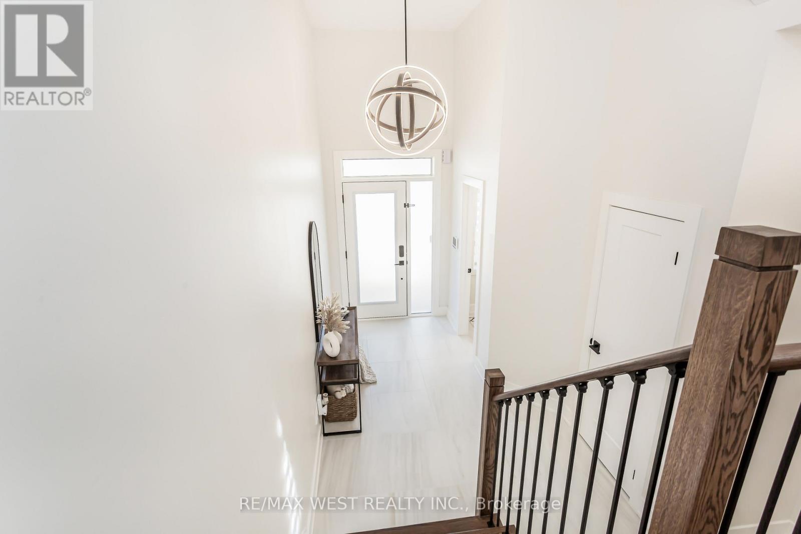 3437 Park Heights Way Property Photo 4