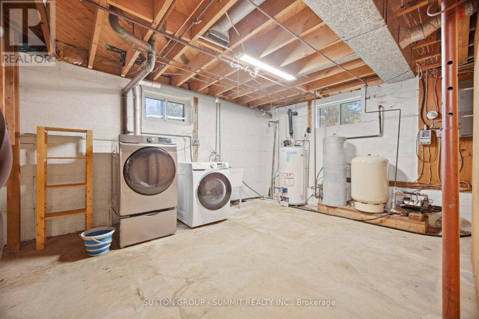 6543 Ninth Line Property Photo 16