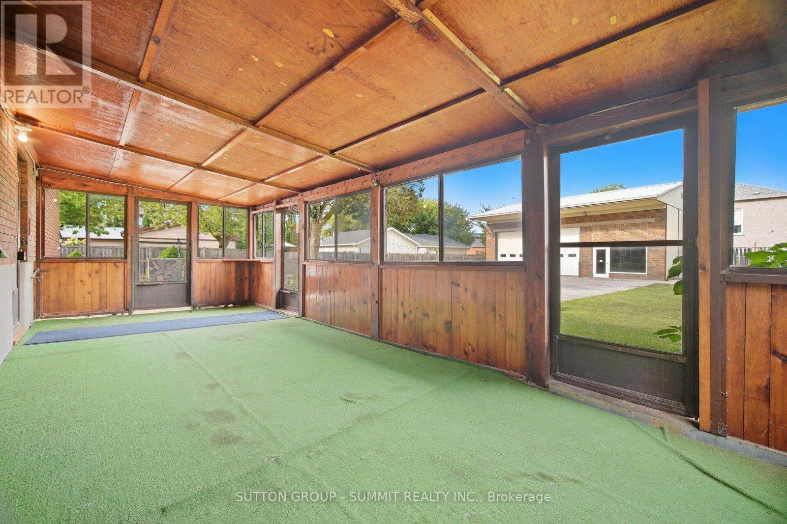 6543 Ninth Line Property Photo 21