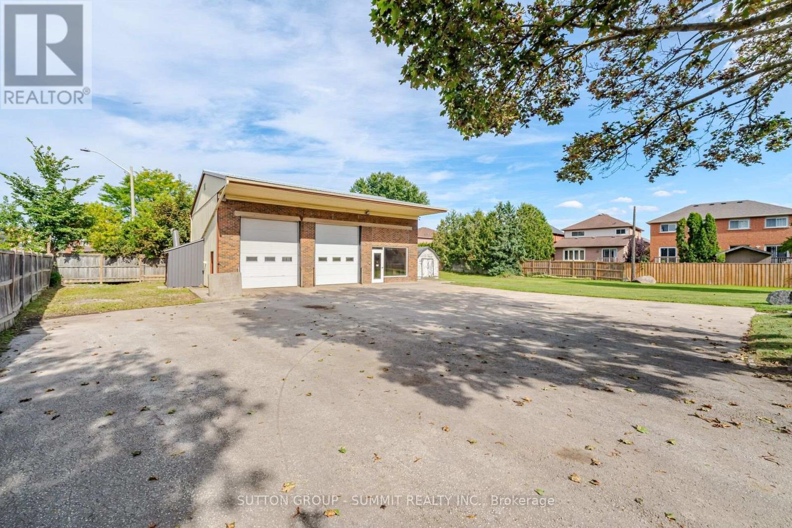 6543 Ninth Line Property Photo 23
