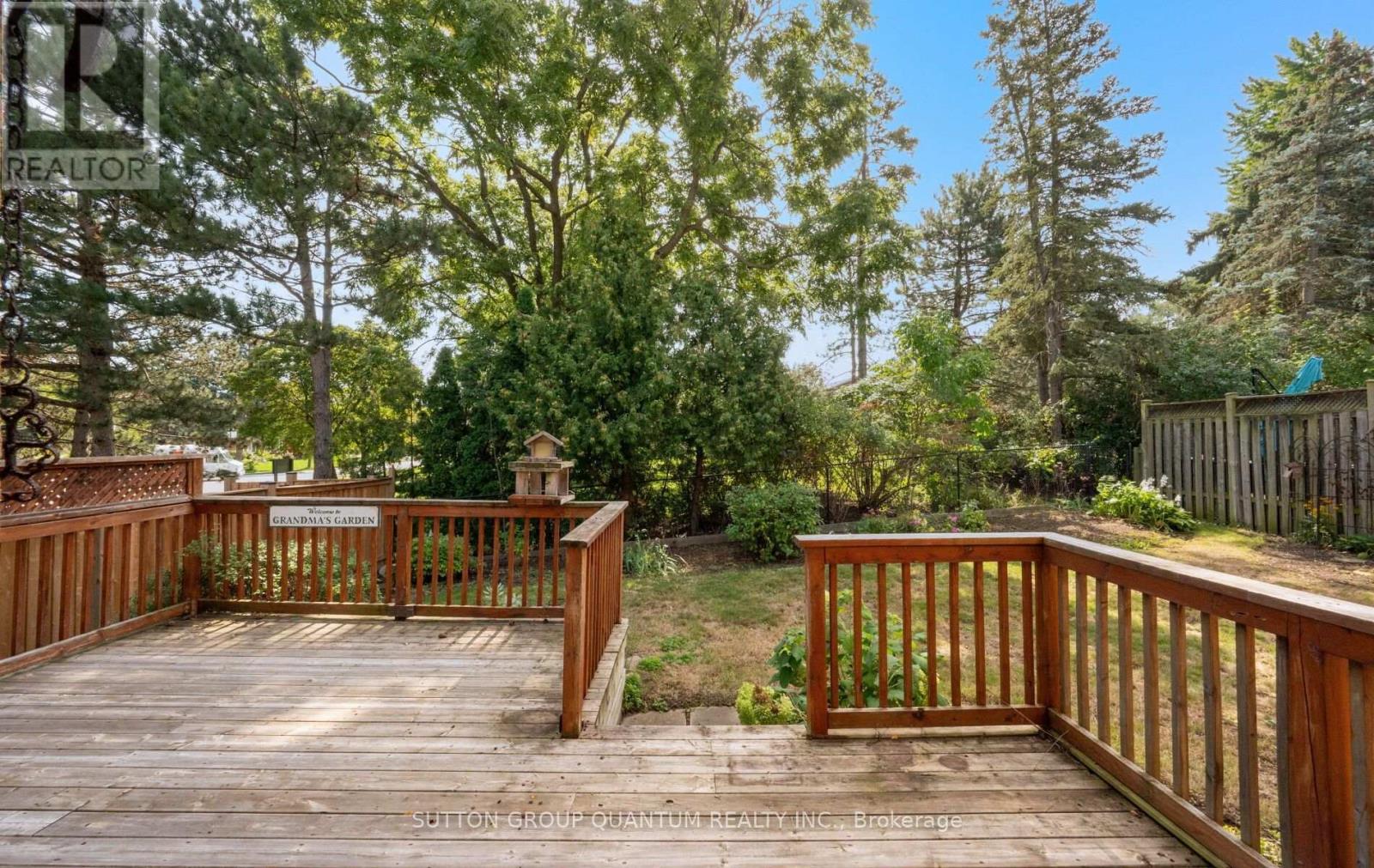 1896 Stoneybrook Court Property Photo 42
