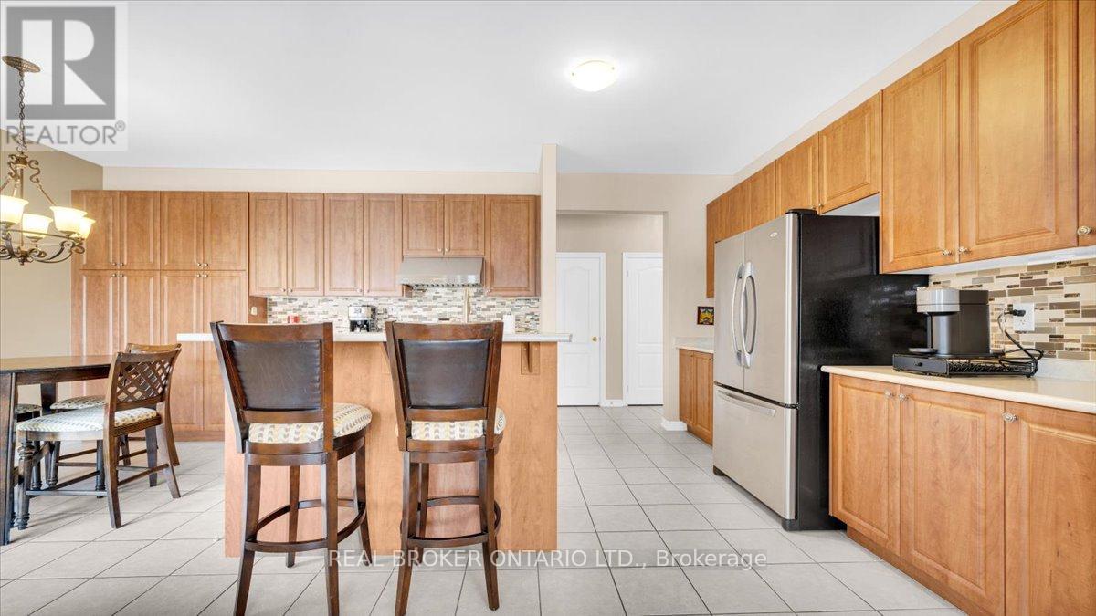 636 Serafini Crescent Property Photo 15