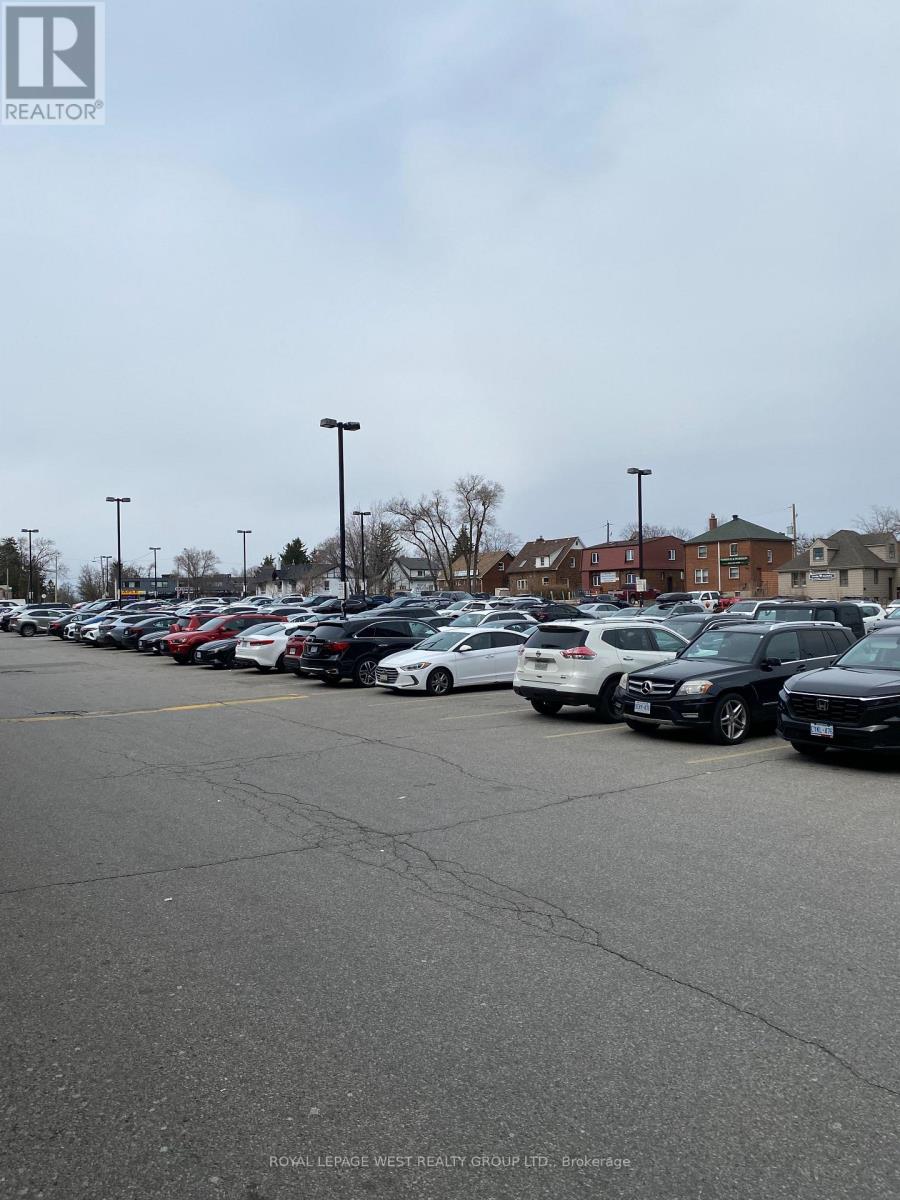 200 - 5230 Dundas Street W Property Photo 6