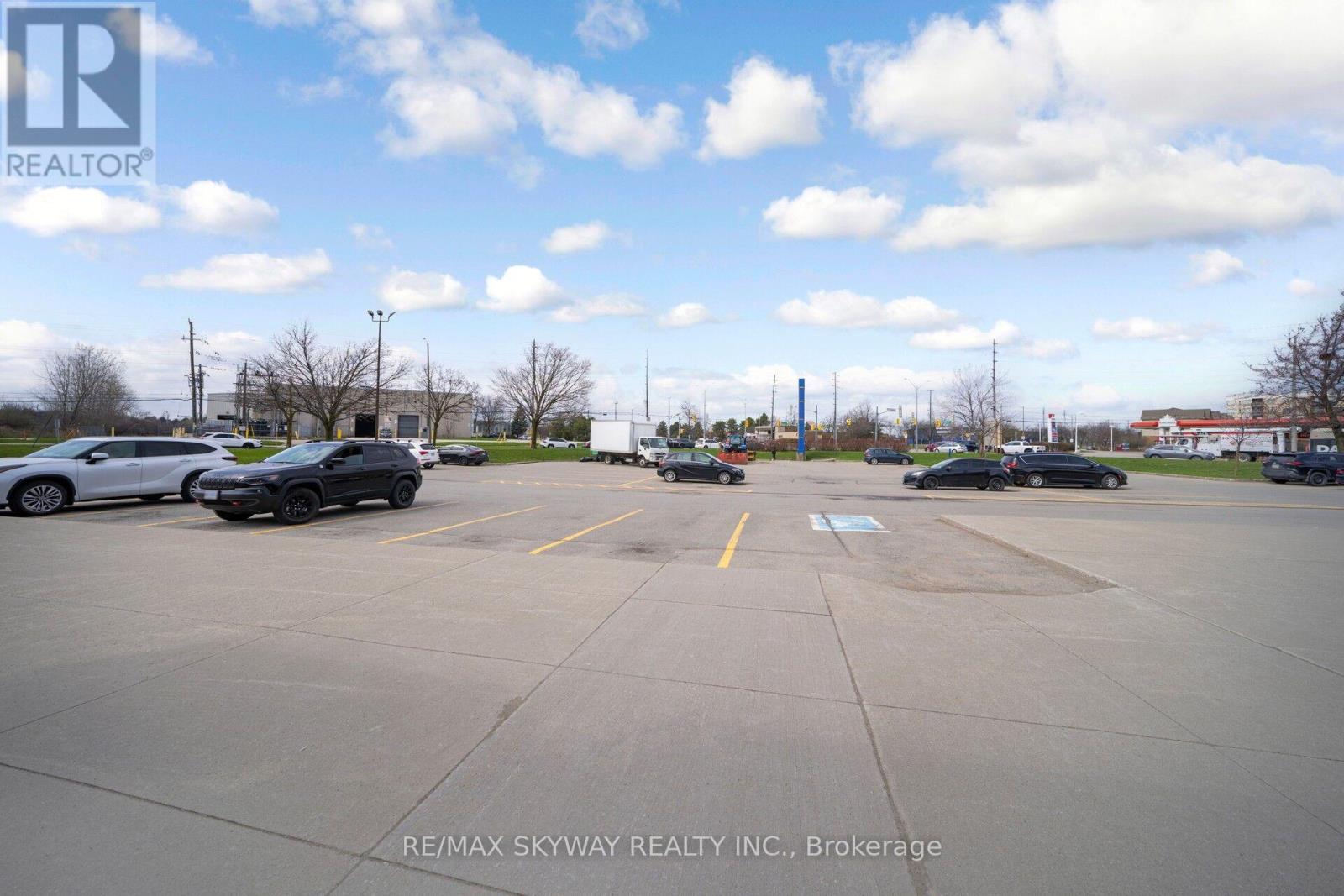D113 - 4490 Fairview Street Property Photo 36