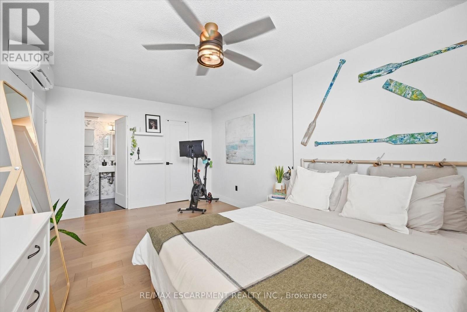 909 - 700 Dynes Road Property Photo 17