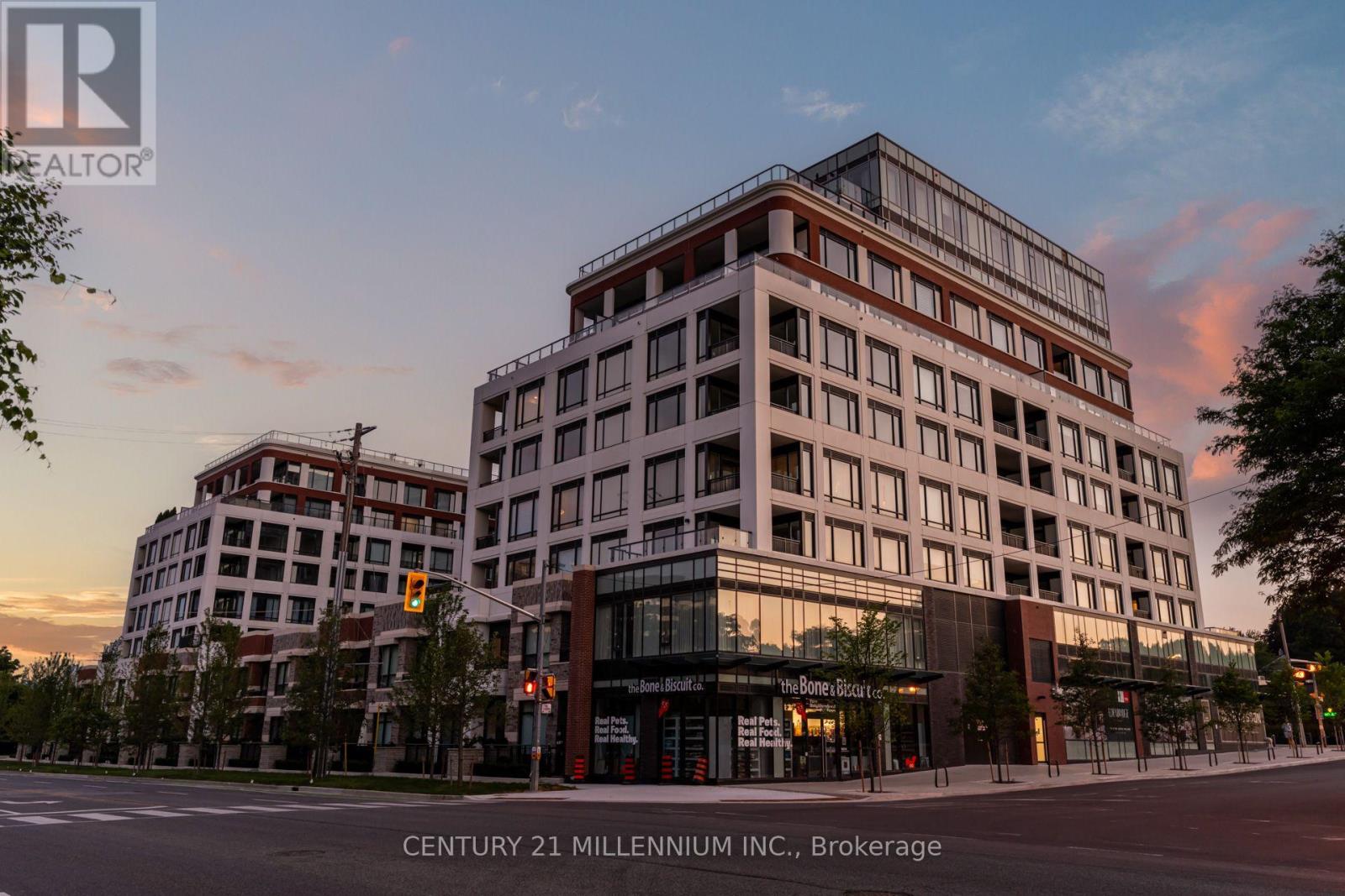 305 - 259 The Kingsway Property Photo 1