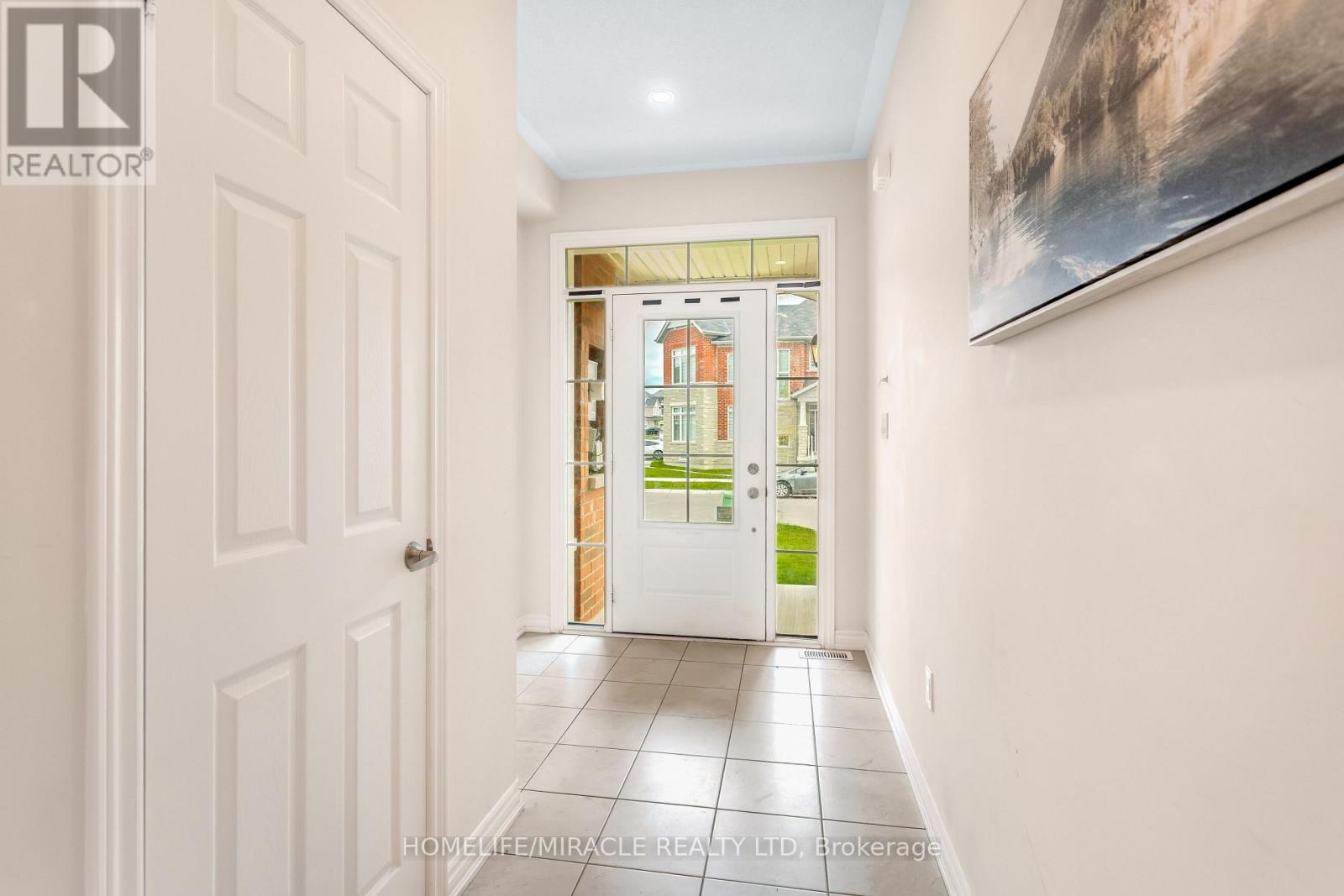 52 Tundra Road Property Photo 5